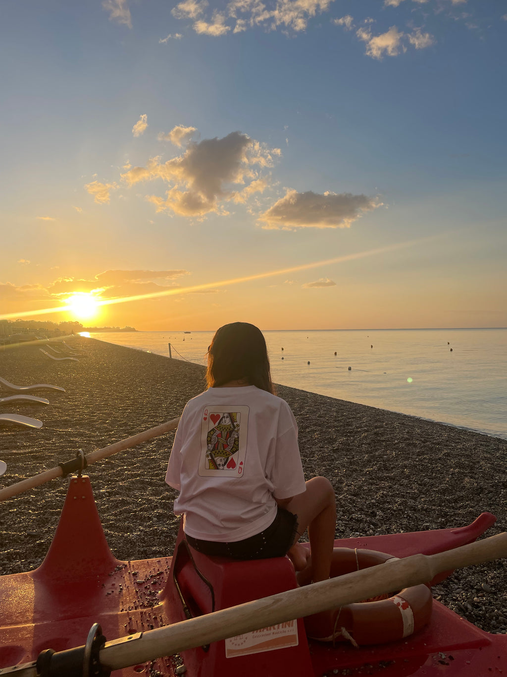 “T-SHIRT QUEEN-LIMITED EDITION”